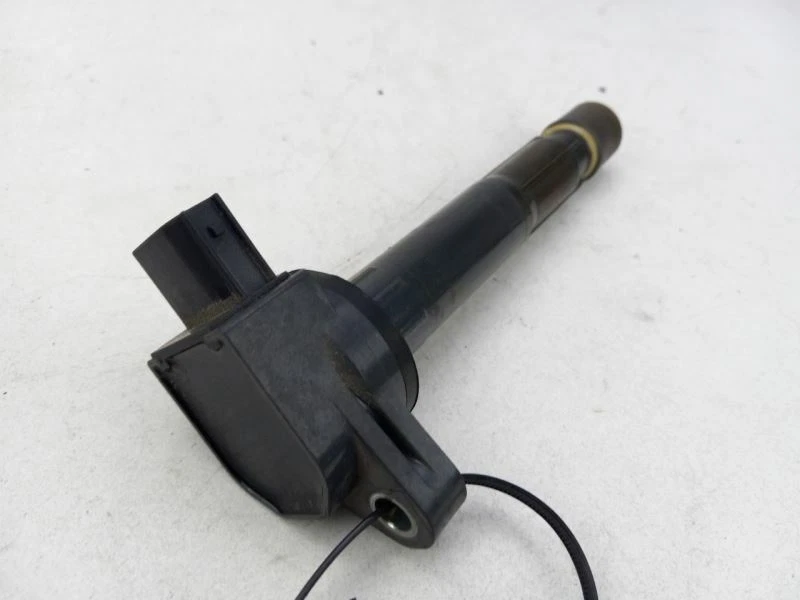 КАТУШКА ЗАЖИГАНИЯ ACURA TSX 2004-2008 - Изображение 1 из 4