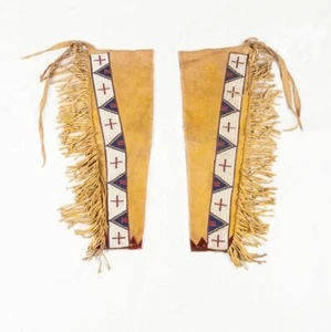 Old Antique Style Tan Buckskin Suede Leather Fringe Beaded Chap / Leggings NCP06 - Bild 1 von 2