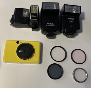 lot accessoires appareil photo - Photo 1 sur 3