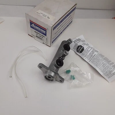 Восстановленный главный цилиндр тормоза Cardone 10-2819 для Chrysler Dodge Eagle Mitsubishi - Изображение 1 из 4