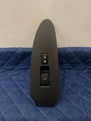 2015 NISSAN 370Z NISMO FRONT RIGHT PANEL MASTER DOOR WINDOW SWITCH OEM L 77 - Image 1 of 4