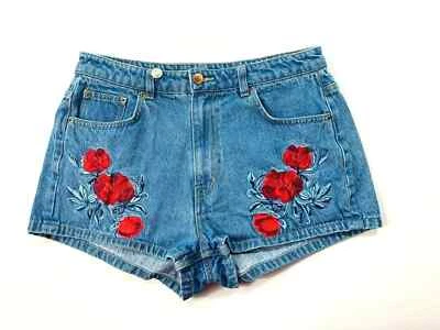 H&M Coachella 牛仔短裤 SZ 中号高腰牛仔花卉刺绣玫瑰 — 第 1/4 张图片