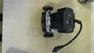Grundfos UPMO 25-40 130 CP P/N: 92723753 Umwälzpumpe Heizungspumpe GB142-15/24 - Bild 1 von 2