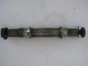 Spécialités TA 373 TRIPLE BOTTOM BRACKET AXLE - NOS - Picture 1 of 2