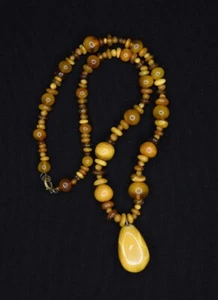 NATURAL OLD ANTIQUE BUTTERSCOTCH EGG YOLK BALTIC AMBER NECKLACE 15.72 grams. - Picture 1 of 5