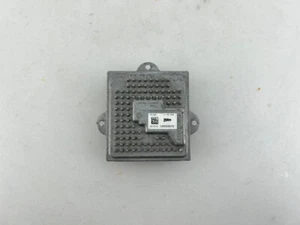 OEM | 2014 - 2020 Jeep Grand Cherokee HID Xenon Headlight Module Controller - Picture 1 of 3