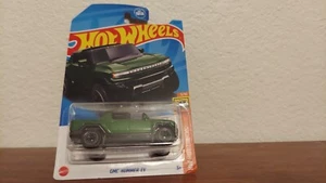2023 Hot Wheels HW HOT TRUCKS 3/10 GMC Hummer EV 116/250 (Green) - Picture 1 of 4