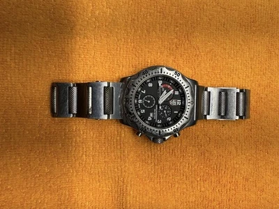 LUMINOX 8100 Diver Professional 200m Quartz Used Men’s Watch - Image 1 of 4