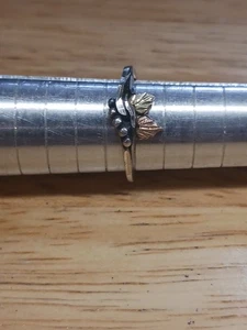Black Hills Gold Leaf Ring 12K Sterling Size 5.75 Free Shipping Lot#10 - Picture 1 of 7