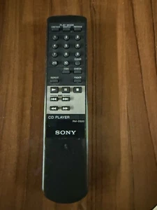 Reproductor de CD Sony RM-D320 disco compacto control remoto original usado probado funciona - Imagen 1 de 4