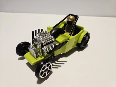 Camiseta Kenner SSP verde lima con riffic y palo en T... ¡Envío gratuito! Foto 1 de 4