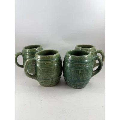 Набор из 4 винтажных зеленых кружек Nelson McCoy Sanitary Stoneware Co. - Изображение 1 из 4