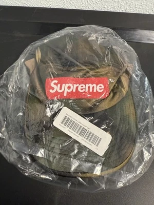 Supreme 缎面迷彩军营帽 SS22H74 全新 — 第 1/2 张图片
