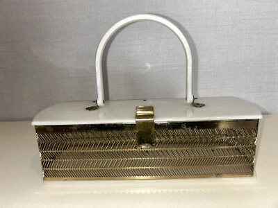 Vintage Lucite Rectangle Box Handbag 1950's, Gold Hardware And Pearl Color. - Image 1 of 4