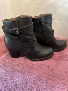 Natural Soul by Naturalizer Block Heel Boots Black Women's Size 8.5 Gently Used - Picture 1 of 5