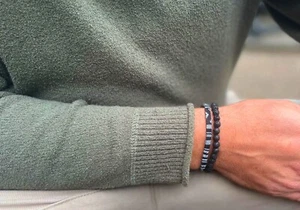 2er Set Surfer-Armband Herren & Damen • Lavastein & handgeknüpft • Per00213 - Bild 1 von 10