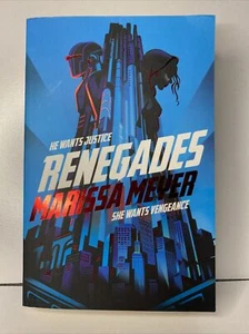 Renegades by Marissa Meyer (English) (Paperback Book, 2018) VGC - Foto 1 di 12