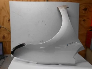 2005-2009 Toyota Prius Front Right Passenger Fender Classic Silver Metallic 1F7 - Picture 1 of 12