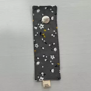 Handmade Grey Floral Print Fabric Bookmark - Bild 1 von 2