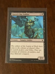 Magic the Gathering Ixalan Queen's Bay Soldier - Picture 1 of 2