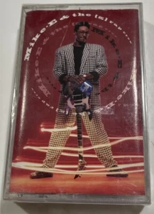 SEALED Mike E “Mike E & The G-Rap Crew” ‘91 Reunion 1st Cassette/NOT on Apple 🎶 - Imagen 1 de 3