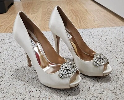 Badgley Mischka dressy formal bridal 4.5" heel peep-toe Ivory Satin & Rhinestone - Image 1 of 4