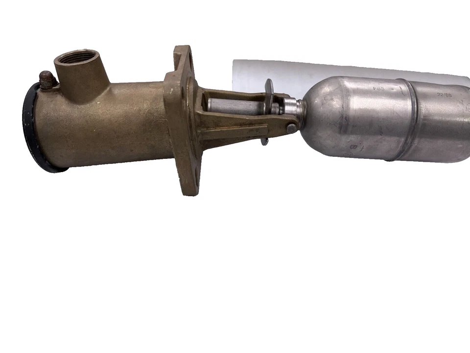 Bestobell Mobrey S01D/F83 Bronze Horizontal Level Switch S01DF83 18 bar - Image 1 of 3