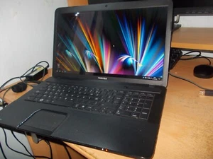 pc Toshiba Satellite c 870 avec chargeur - Photo 1/3