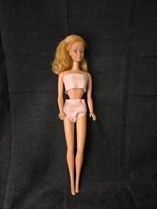 Twist waist barbie made in phillipines - Picture 1 of 5