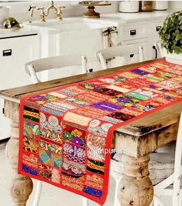 Camino de mesa indio hecho a mano, color rojo, patchwork, bordado, bohemio,... - Imagen 1 de 3