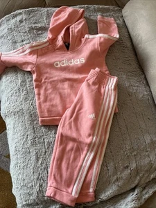 Baby Girl adidas tracksuit 12-18 months - Picture 1 of 1