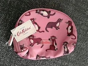 Cath Kidston Pink Otter Small Oval Cosmetic Bag - Picture 1 of 11