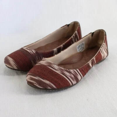 Reef Tropic Ballet Flats Womens Sz 8 Brown Red Southwestern Aztec Print Shoes - Image 1 of 4