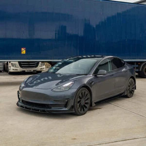TESLA MODELO 3 KIT NEGRO BRILLANTE COMPLETO - BLAK BY CT CARBONO - Imagen 1 de 12