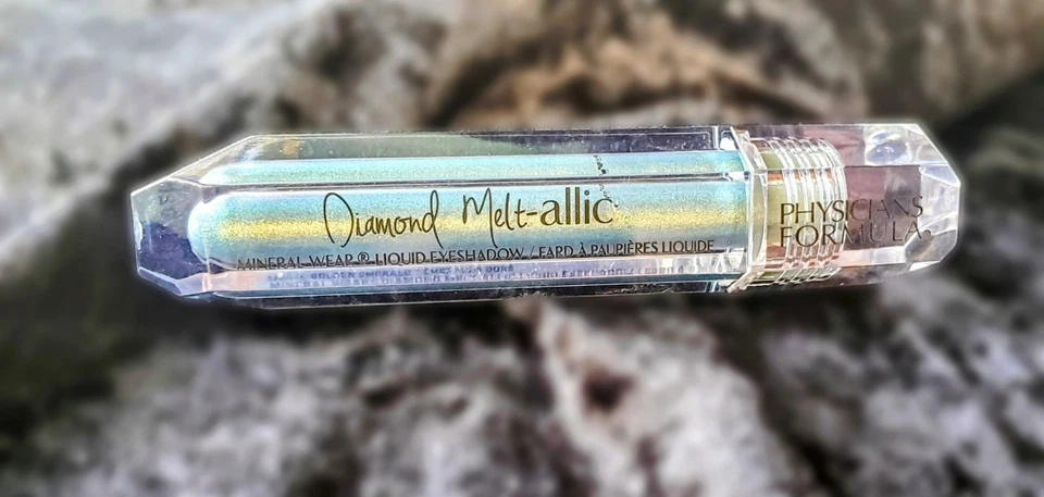 Physicians Formula Diamond Melt-Allic Liquid Eyeshadow Golden Emerald - Image 1 of 3