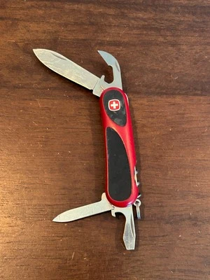 Wenger EvoGrip 10 Swiss Army Pocket Knife E069 - Image 1 of 4
