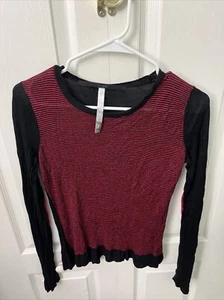 Kensie Sheer Blouse Top Womans Small Geometric Black/Red Long Sleeve Round Neck - Picture 1 of 4