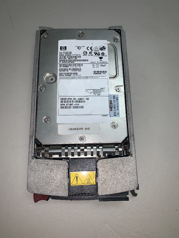 HP 72.8 GB Internal 15000 RPM 271837-014 Hard Drive W/ TRAY - Image 1 of 1