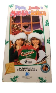 You're Invited to Mary-Kate & Ashley's Christmas Party VHS 1997 Olsen Twins Film - Bild 1 von 7
