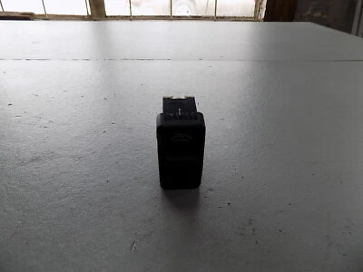 93 94 95 96 97 1993 1994 1995 1996 1997 Volvo 850 Sunroof Switch - Image 1 of 4