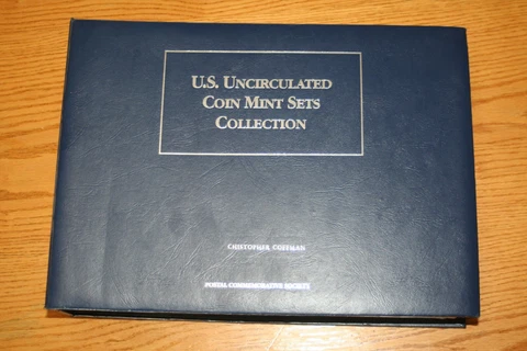 U.S. Uncirculated Coin Mint Sets Collection 1966-2000 Postal Commemorative Cover