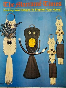 Leisure Time Pub 371 MACRAME TIMES home decor 4pg booklet 18 designs 1979 - Picture 1 of 8