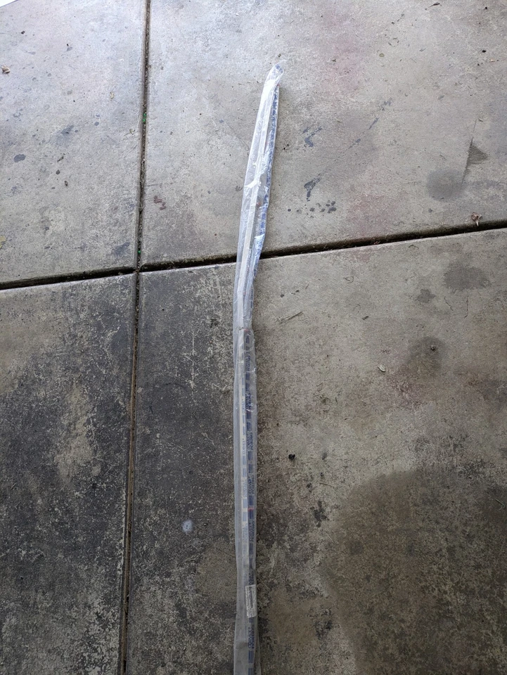 Moldura de capó Corvex GMC TOTALMENTE NUEVA, modelos GMC 1967-68, OER CV01-M32 Foto 1 de 4