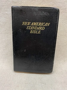 New American Standard Bible 1973 Black Softcover Red Letter World Bible Pub. - Picture 1 of 12