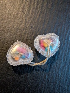 Vintage Claire's Pferdeschwanzhalter klare Herzen mit bunten losen Chips innen - Bild 1 von 9