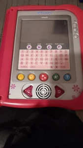 Pink V reader Interactive E-Reading Bundle W/7 Games,Backpack Rechargeable Batt - Picture 1 of 16