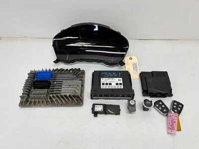 13-16 CADILLAC SRX MÓDULO DE MOTOR DE ENCENDIDO Y JUEGO DE RACIMO DE VELOCÍMETRO, LOTE ORIGINAL 3551 Foto 1 de 4