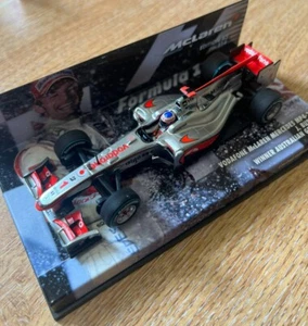 Minichamps 1:43 F1 McLaren Mercedes MP4-25 J Button Winner Australian GP 2010 - Picture 1 of 4