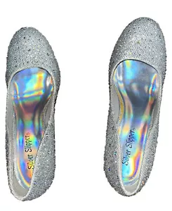 Silver Slipper Sequin Iridescent Round Closed Toe Rhinestone Stud Heels Size 5.5 - Picture 1 of 6