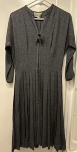 Vintage 50's TALL MARSHA YOUNG ORIGINALS Fit N Flare Accordion Pleat Skirt Dress - Picture 1 of 8